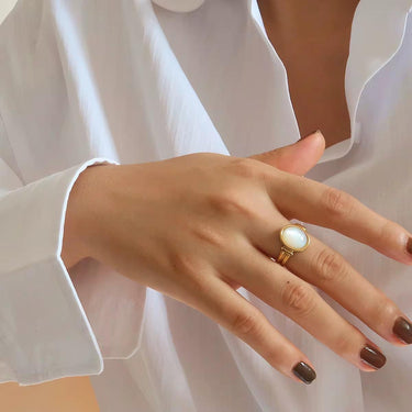 Moon Stone Shine Ring